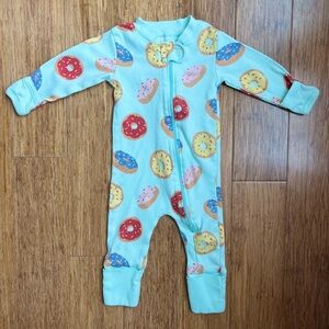 Monica + Andy Romper Donut Sleeper size 0-3m. 1471